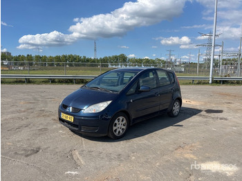 MITSUBISHI PKW