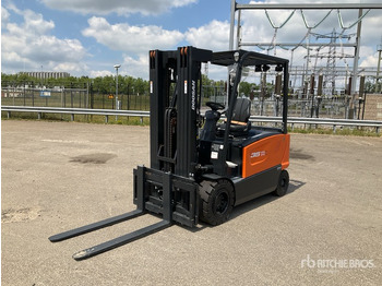 DOOSAN Elektrostapler