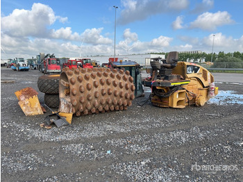 CATERPILLAR Schlegelmäher/ Mulcher