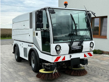 BUCHER Kehrmaschine