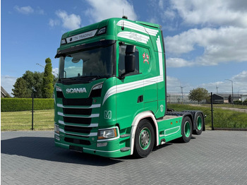 SCANIA S 520 Sattelzugmaschine