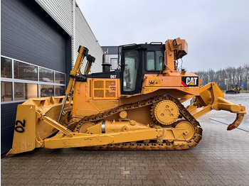 CATERPILLAR D6T Bulldozer