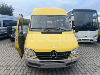 Schulbus Mercedes-Benz Sprinter: das Bild 2