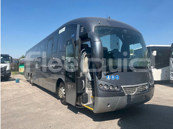 VOLVO Reisebus