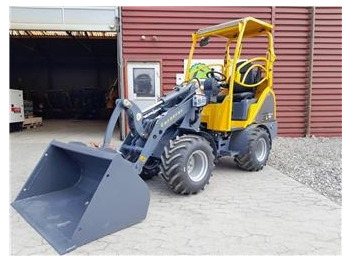 EUROTRAC Hoflader