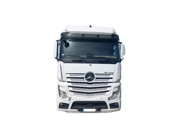 Sattelzugmaschine MERCEDES 963-4-A: das Bild 3