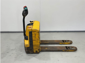 JUNGHEINRICH EJE Niederhubwagen