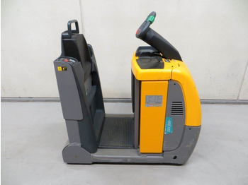 JUNGHEINRICH Terminaltraktor