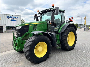JOHN DEERE 6250R Traktor