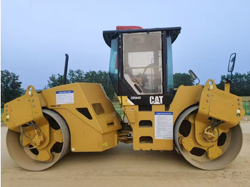 CATERPILLAR Walzen