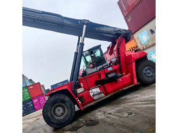 KALMAR Reach stacker