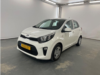 KIA Schrägheck