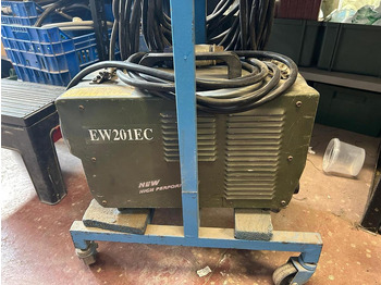 LINCOLN ELECTRIC Baumaschine