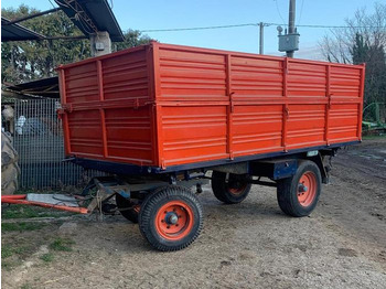 Landwirtschaftlicher Kipper