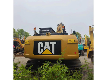 Kettenbagger CATERPILLAR 320D2L: das Bild 5
