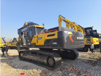 Kettenbagger VOLVO EC360: das Bild 2
