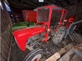MASSEY FERGUSON 1000 series Traktor