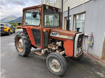 MASSEY FERGUSON 1000 series Traktor