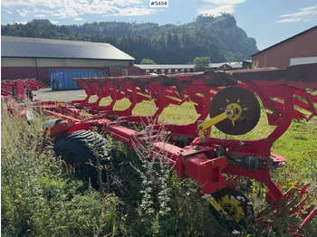 Technik für Bodenbearbeitung 2012 Pottinger Servo 6.50 Plus Nova 7 furrow semi-reversible plough: das Bild 5