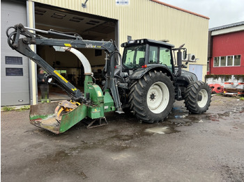 Forstmaschine 2015 NHS 300E chipper and 2015 Junkkari P4169 Crane: das Bild 3