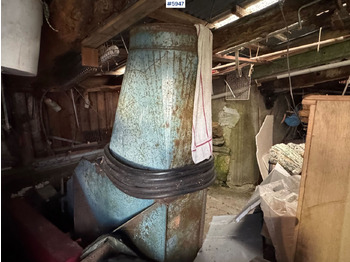 Fütterungstechnik Josef Wild & Co hay blower, mobile and stationary: das Bild 3 Fütterungstechnik Josef Wild & Co hay blower, mobile and stationary: das Bild 3