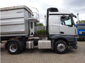 Sattelzugmaschine Mercedes-Benz 845 Actros SZM mit Hydraulik Pumpe 4x2: das Bild 4