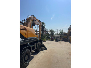 Mobilbagger Hyundai 210W-9: das Bild 3
