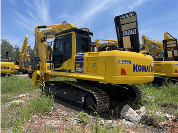 KOMATSU PC220-8 Kettenbagger
