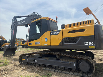 VOLVO EC250 Kettenbagger