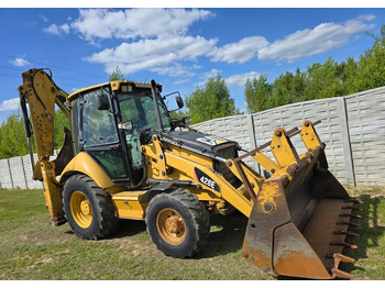 CATERPILLAR Baggerlader