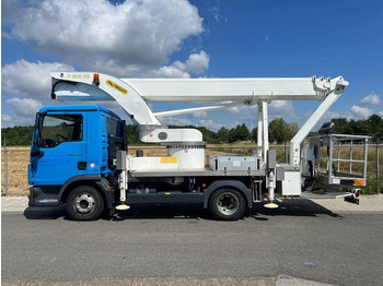 PALFINGER LKW mit Arbeitsbühne