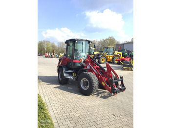 Leasing für Yanmar V80 Classic 20 km/h Yanmar V80 Classic 20 km/h: das Bild 3 Leasing für Yanmar V80 Classic 20 km/h Yanmar V80 Classic 20 km/h: das Bild 3