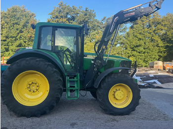 JOHN DEERE 6920 Traktor