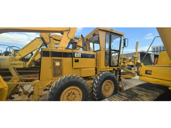 CATERPILLAR 140H Grader