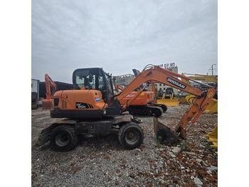 DOOSAN DX60W Mobilbagger