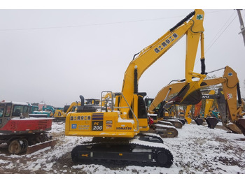 Kettenbagger Komatsu PC200-8: das Bild 2