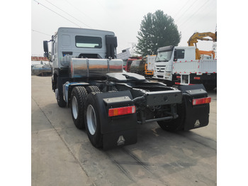 Sattelzugmaschine SINOTRUK Trailer head: das Bild 2