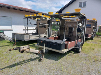 Anhänger LED Nissen A3 Verkehrssicherungsanhänger Absperrtafel  vz 616 615: das Bild 2