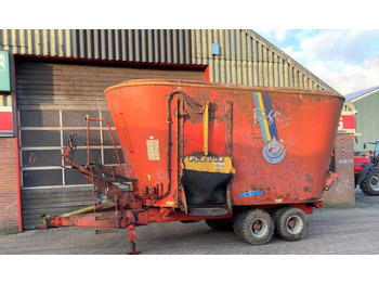 Futtermischwagen Peecon VME 200 Voermengwagen Voermachines: das Bild 3