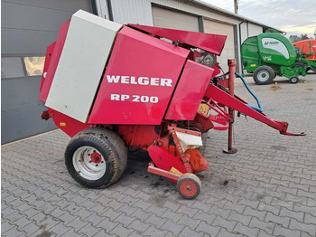 WELGER Rundballenpresse