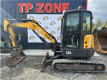 Minibagger Bobcat E35 Cabine à 23900 € HT: das Bild 2