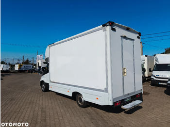 Koffer Transporter IVECO DAILY 35S14: das Bild 4 Koffer Transporter IVECO DAILY 35S14: das Bild 4