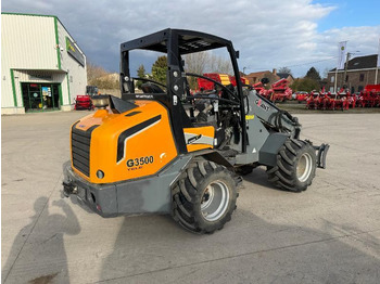 Teleskopradlader GIANT G3500: das Bild 5