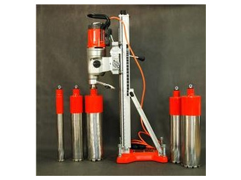 HUSQVARNA Baugeräte