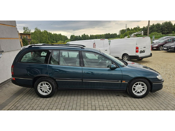 PKW Opel Omega B 2,5 v6 *automat* napęd tył *welury*: das Bild 5