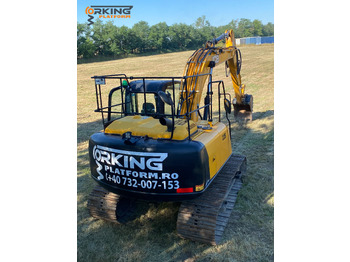 Bagger JCB JS131LC: das Bild 5