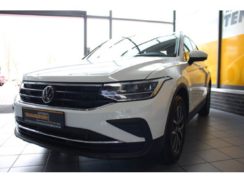 SUV/ Geländewagen Volkswagen Tiguan Life DSG LED Kamera Navi AHK ACC: das Bild 5