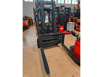 LINDE E20 Elektrostapler