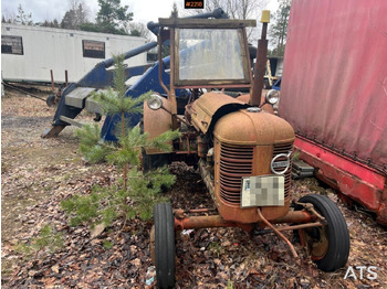 VOLVO Traktor
