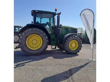 Traktor JOHN DEERE  6175R: das Bild 3